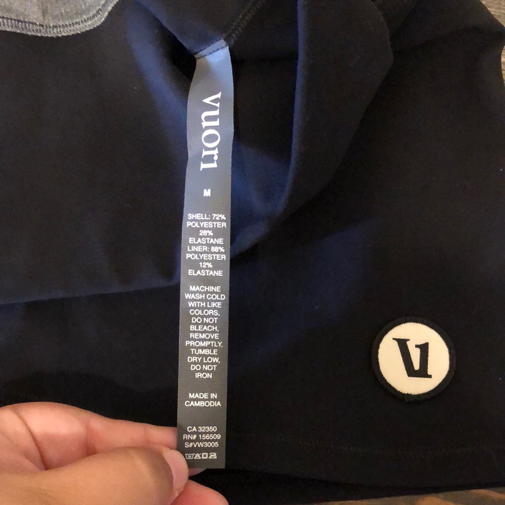 Vuori Black and Gray Skort - Picture 7 of 7